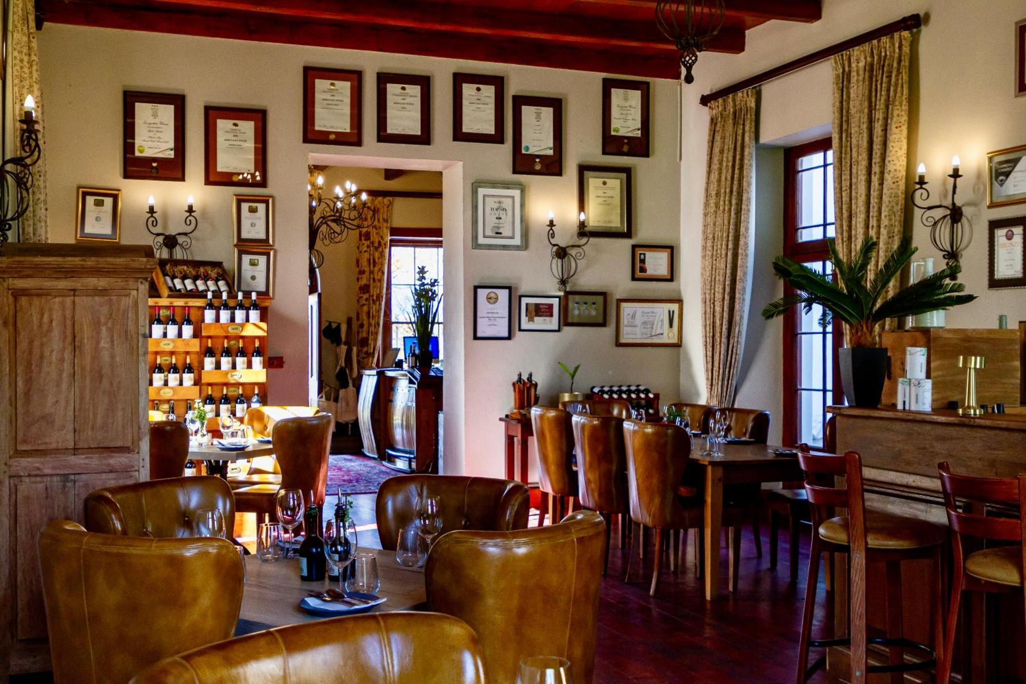 Zorgvliet Wines Country Lodge Стелленбос Экстерьер фото